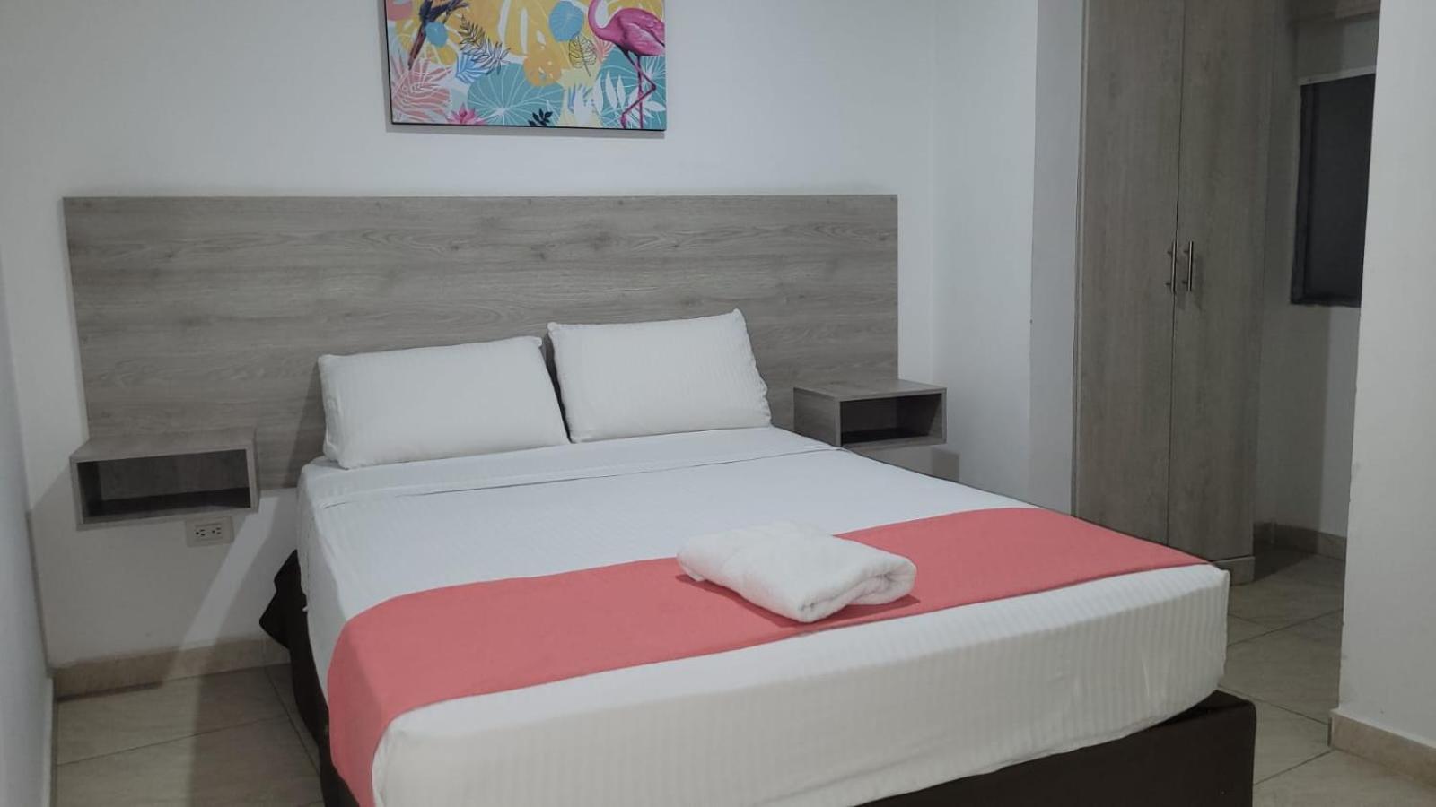 Hotel Inara Spa חירארדוט מראה חיצוני תמונה